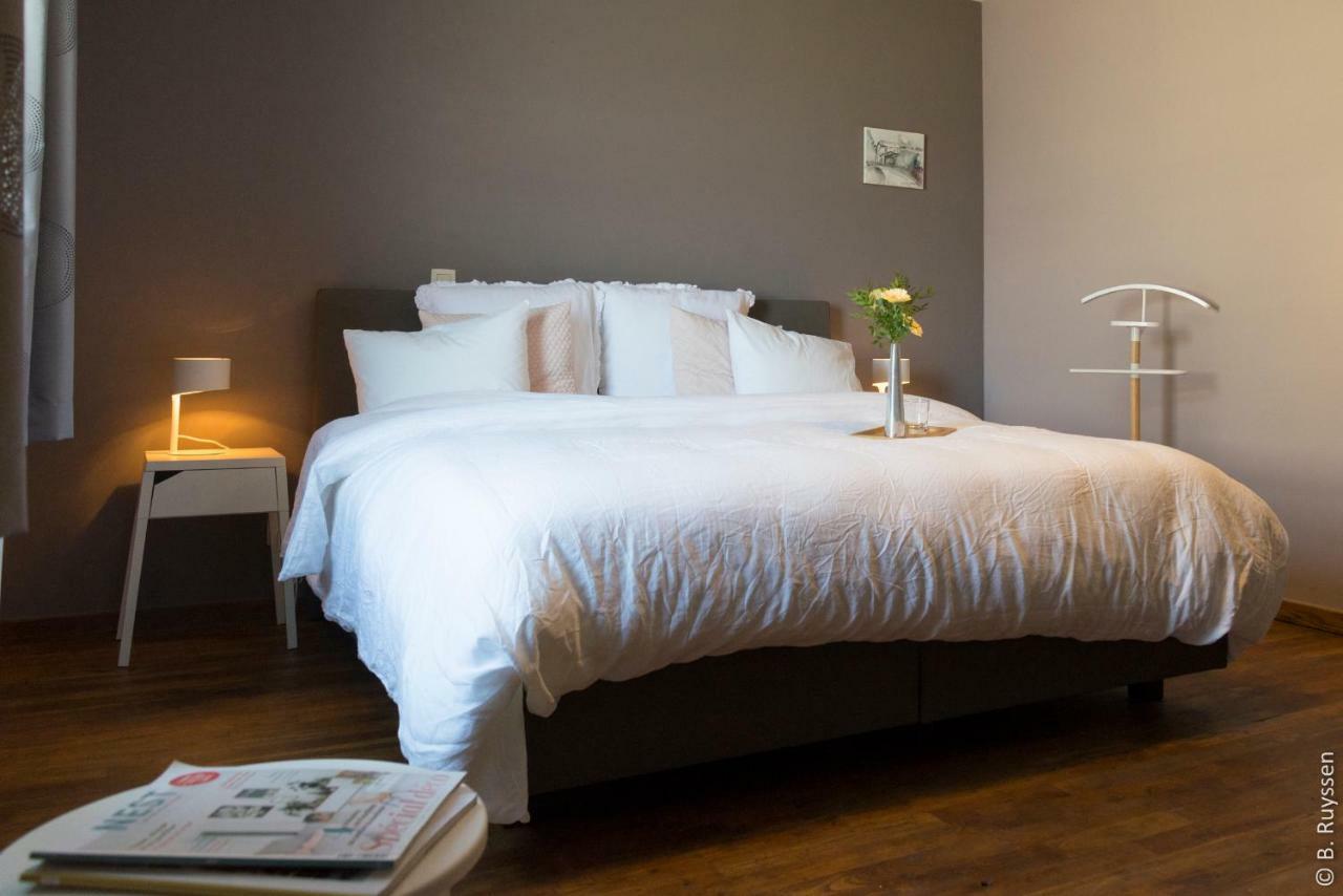 Les Petits Secrets De Nonna-Chambre D Hote Dinant Flavion Dış mekan fotoğraf